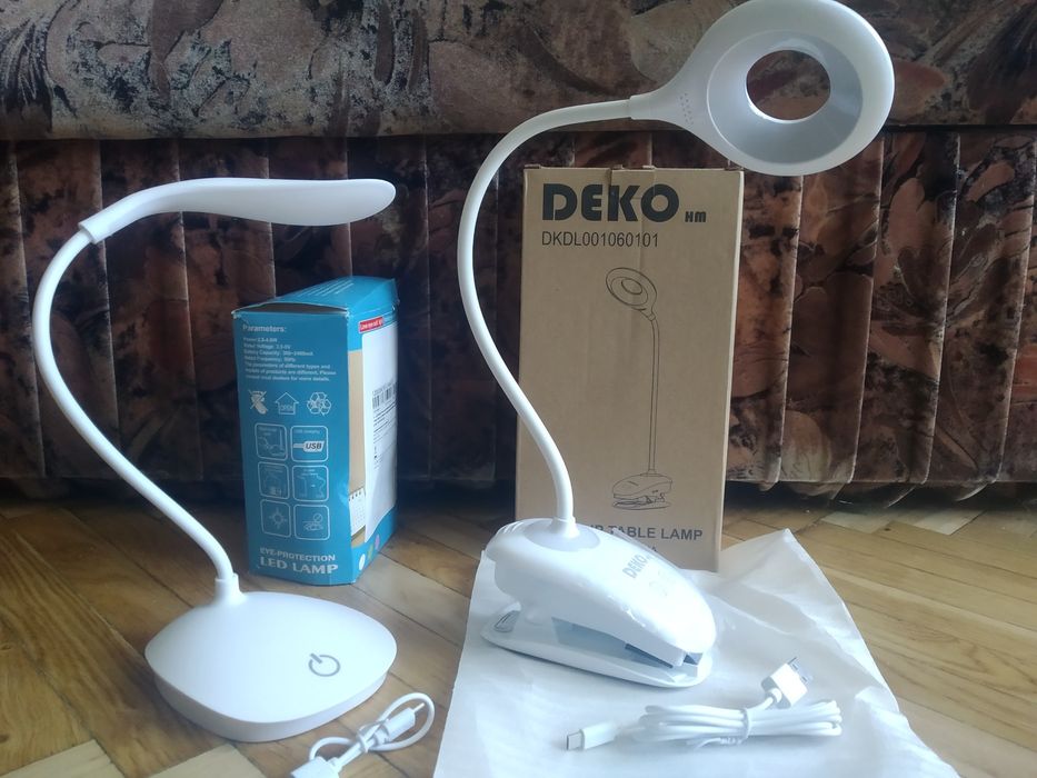 Акумуляторний Світлодіодний LED світильник настільний Deko Прищіпка 5W
