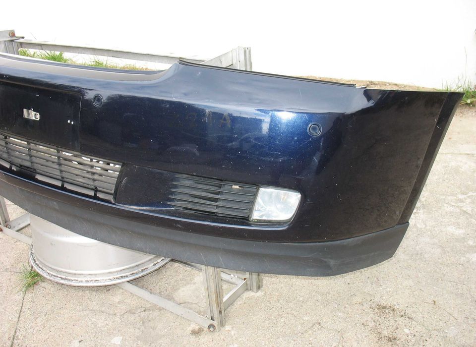 Opel Vectra C zderzak przód 4xPDC Halogen Z21A