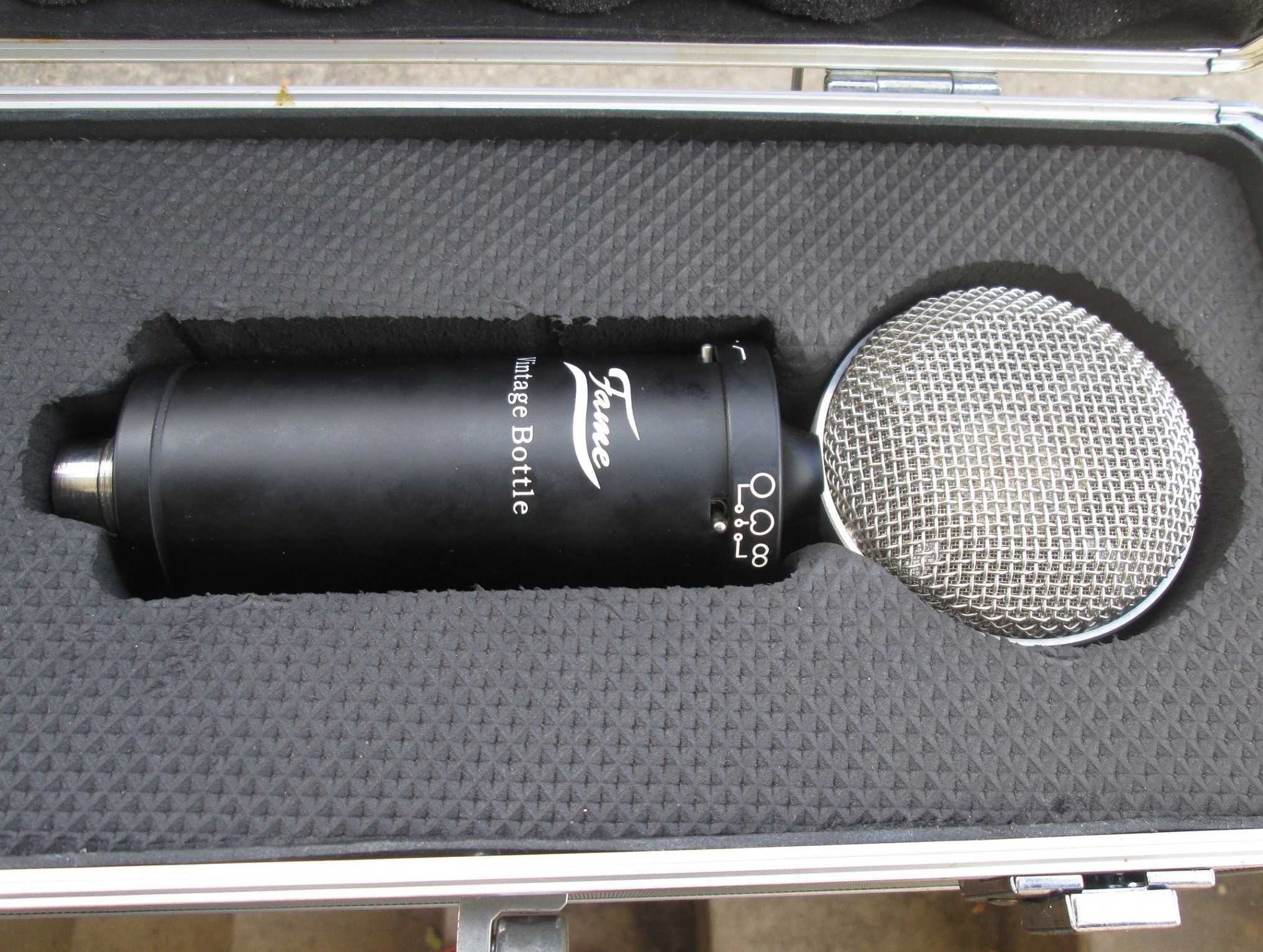 Microfone condensador Fame áudio vintage bottle