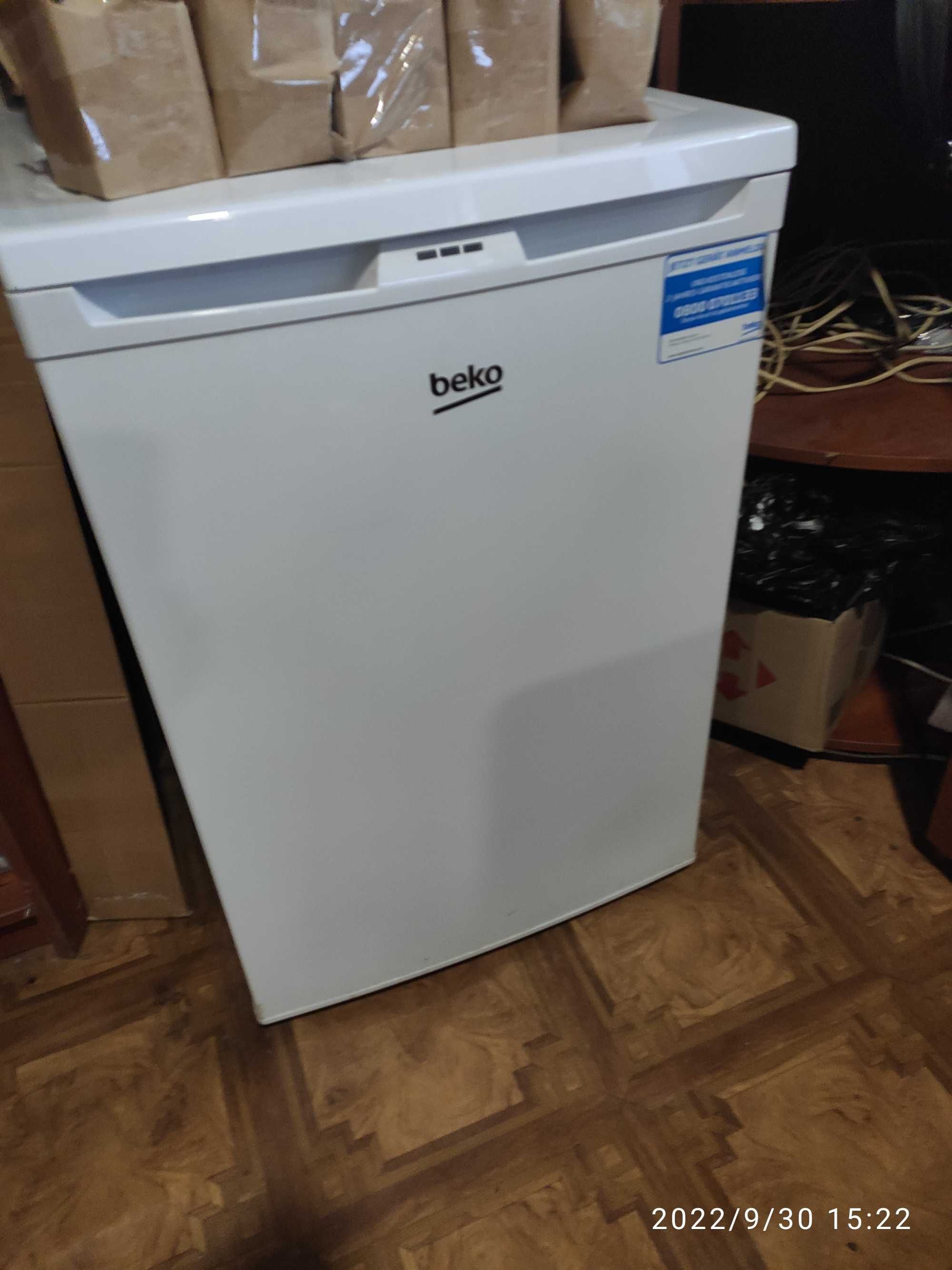 Морозильная камера BEKO FNE 1072