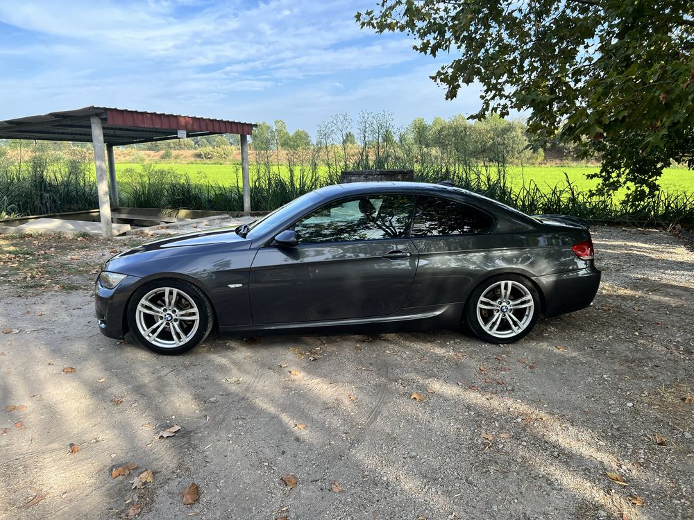 BMW e92 320 coupé