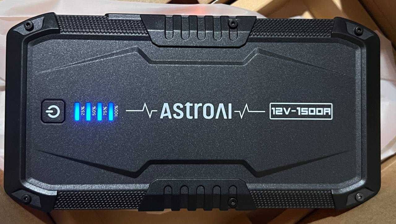 Пускозарядний пристрій AstroAI 1500A 12V S8 Boost Новий