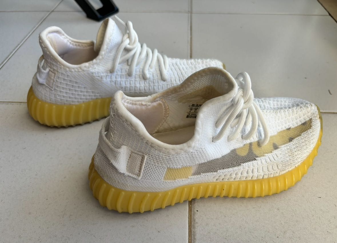 Yeezy boost v2 for sale