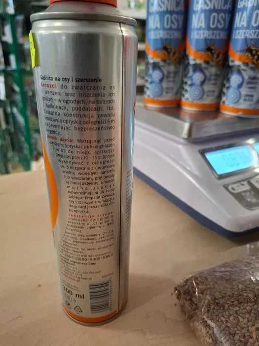 BROS GAŚNICA DO 5 metrów Na Osy Szerszenie 4x 300ml