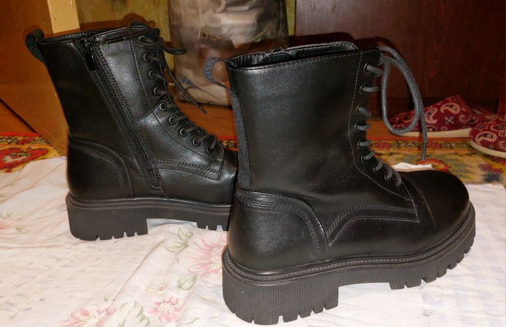 Зимові берці. Чоловічі/жіночі зимові берці. Зимове взуття, черевики.