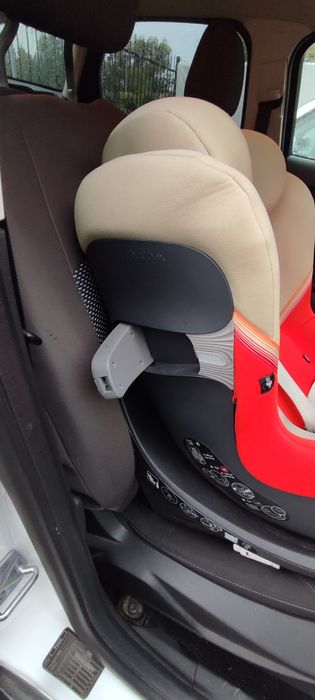 Fotelik Cybex Sirona ISOFIX