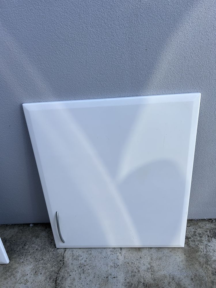 Portas de armario ou afins lacadas