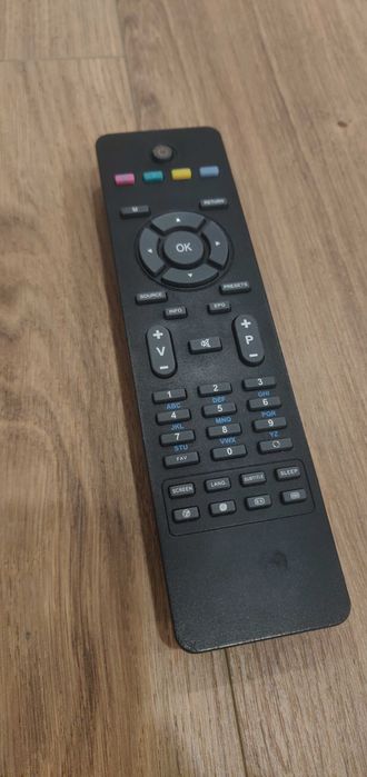 TV LCD Electronia 26" HD – HDMI, SCART, VGA – Com pequeno ruído