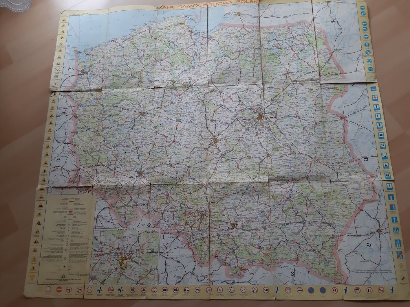 Stara mapa samochodowa dla kolekcjonera