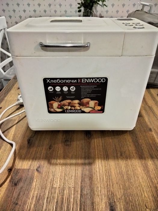 Хлібопіч електрична Kenwyd