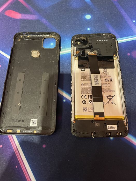 Продам телефон под запчасти