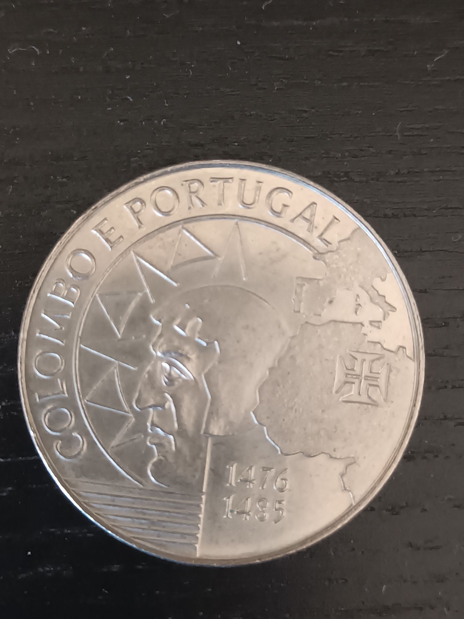 Moedas Comemorativas 100 e 200 escudos