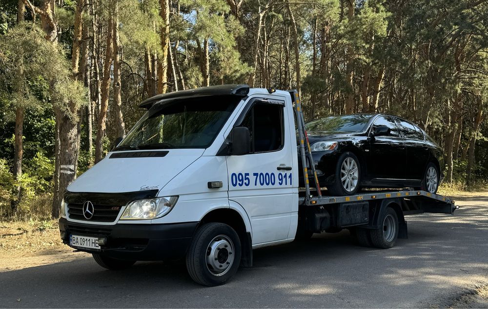 Послуги евакуатора, лафет, эвакуатор, платформа, надаємо послуги 24/7