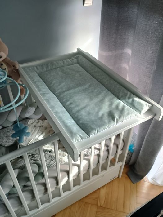 Przewijak nakładany na łóżeczko cot top changer woodies z mata Boho