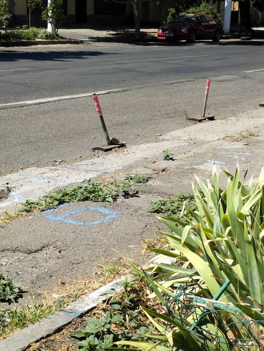 Место на охраняемой стоянке