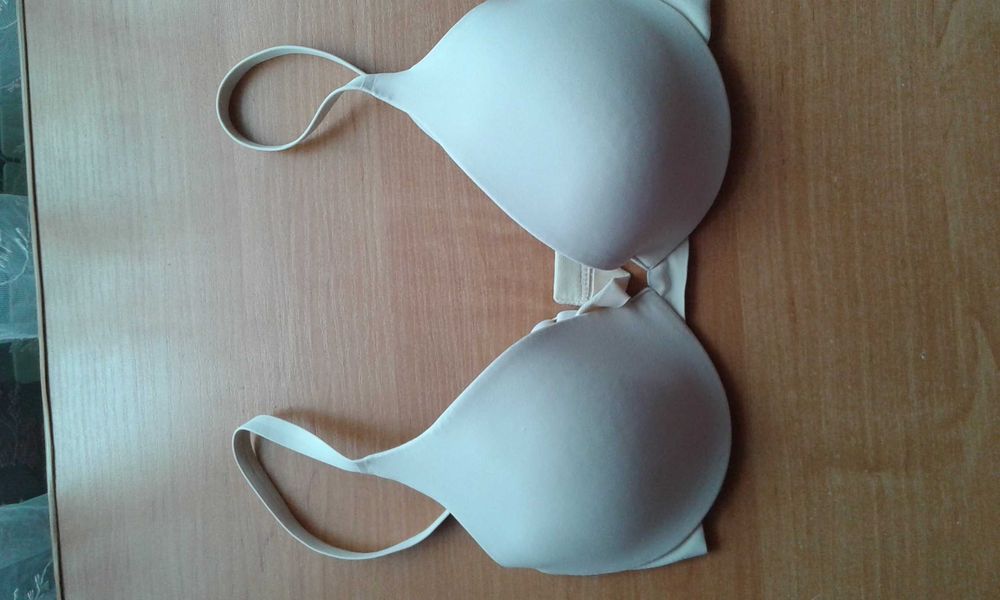 marks&spenser бюстгальтер бежевого цвета размер 34а