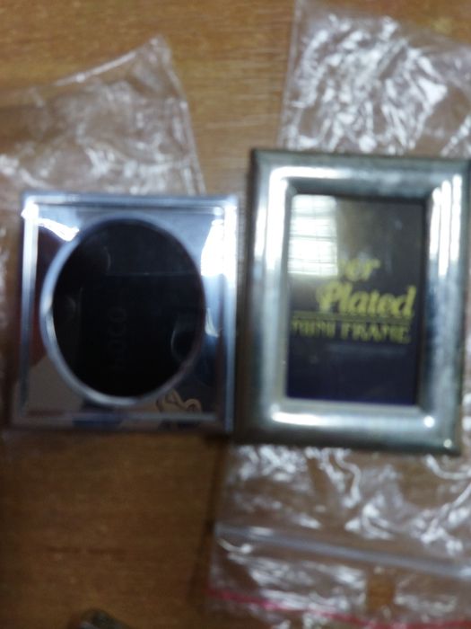 Срібні вироби, рамки, браслет, фігурка собаки