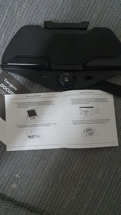 Suporte universal de carro para tablet