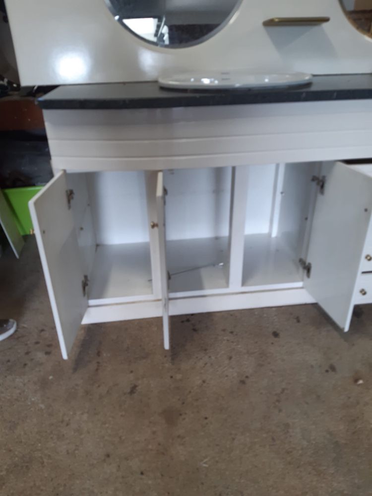 Movel duplo de wc