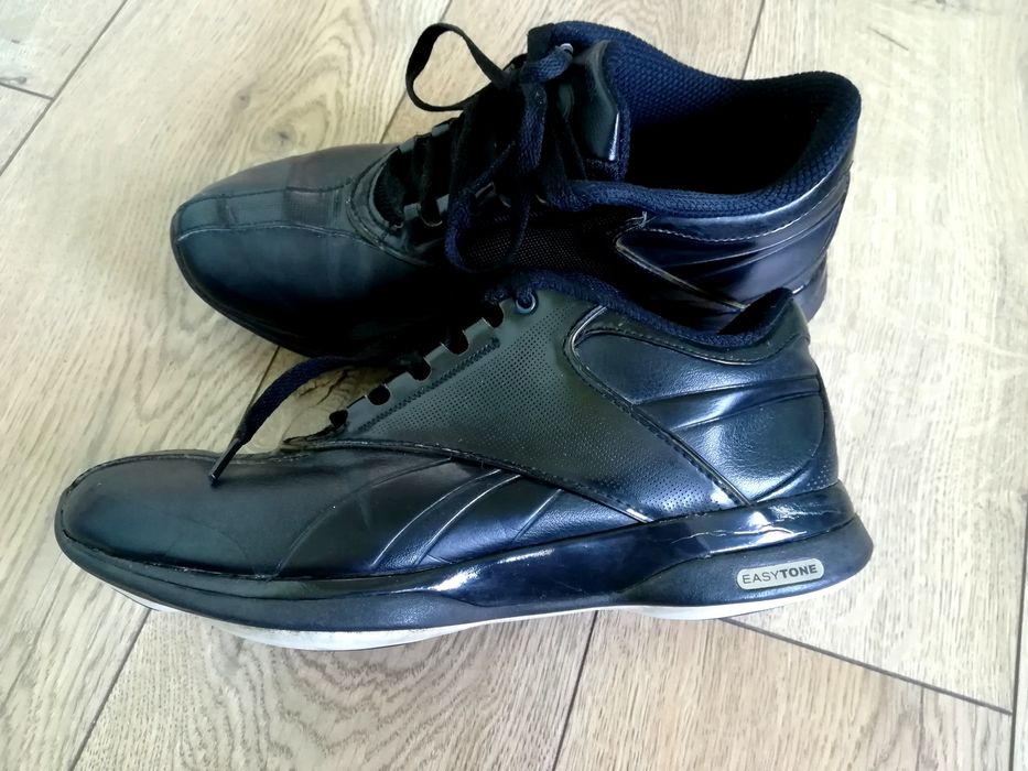 Reebok Easytone skórzane adidasy chłopięce półbuty rozmiar 38 24,5cm