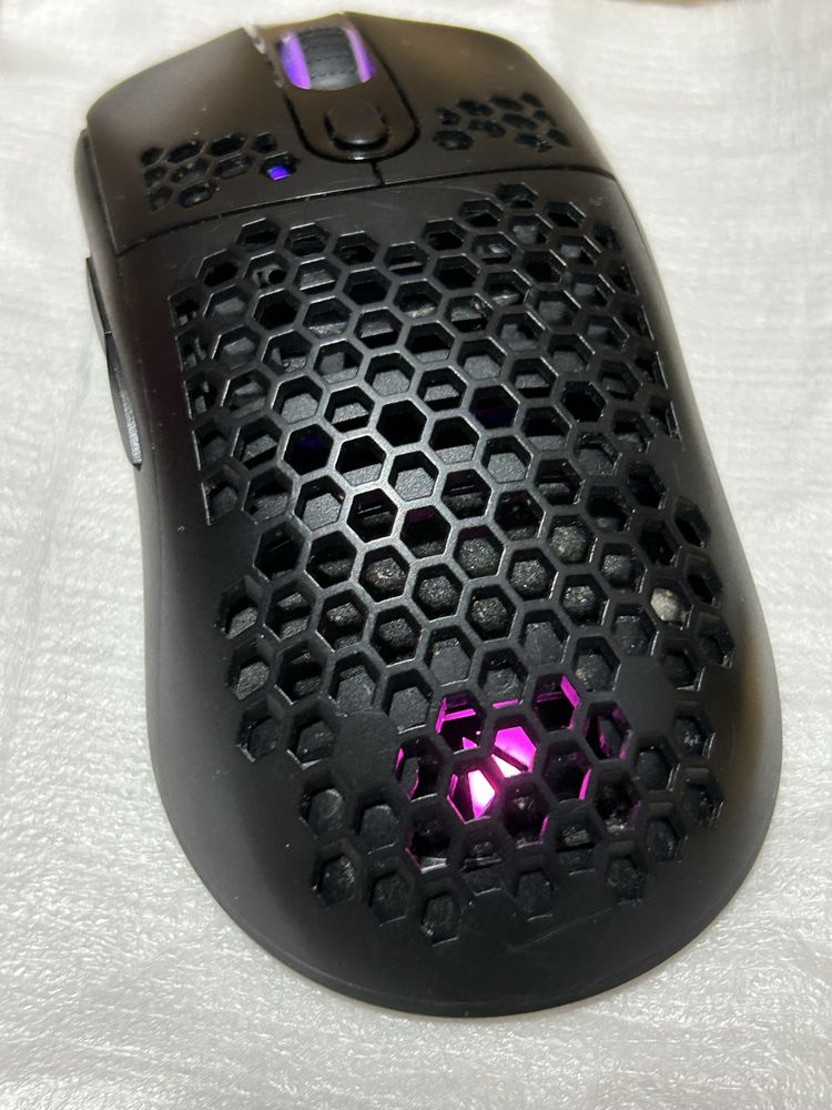 Rato Gamer com Iluminação RGB – Preciso e Confortável!