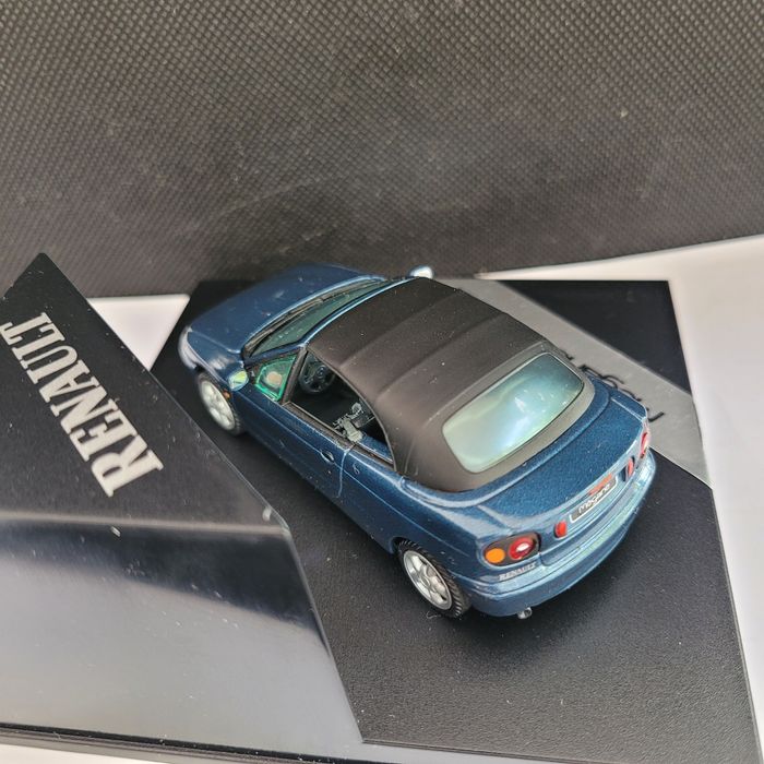 Carro miniatura Renault