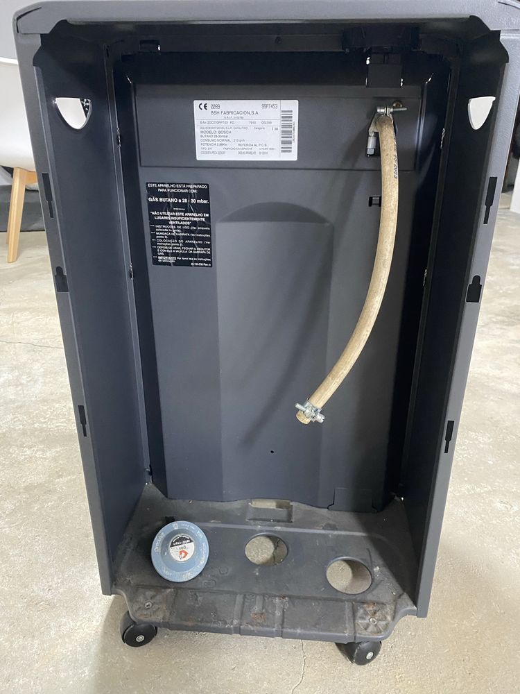 Aquecedor Bosch a gás butano