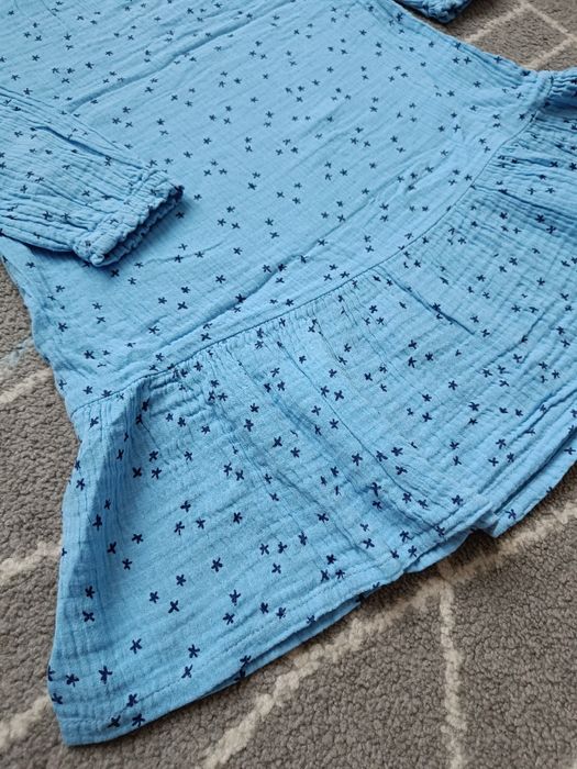 Sukienka r 116 H&M bawełna muślinowa niebieska