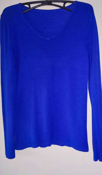 cienki sweterek chabrowy r.M