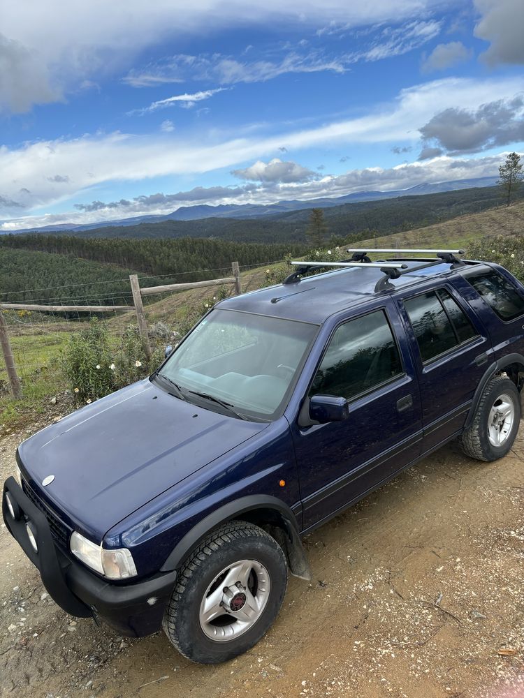 Opel Frontera longo 2.5 TD Arizona em ótimo estado de 1998.