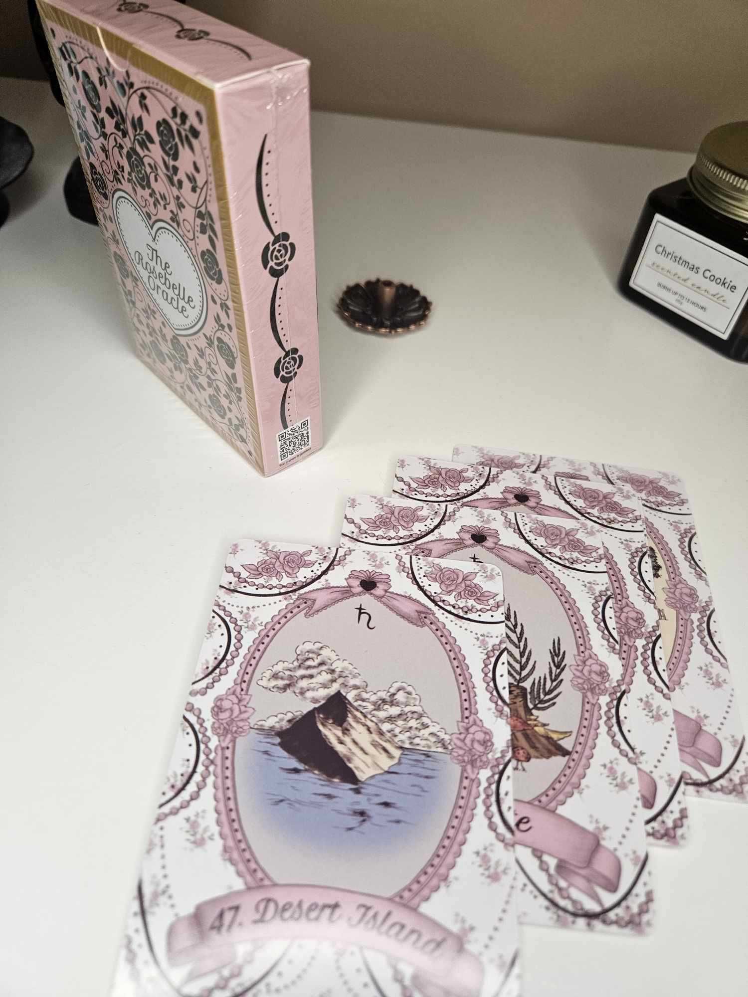 Karty Wyroczni Rosebelle. The Rosebelle Oracle. NOWE, ZAPAKOWANE
