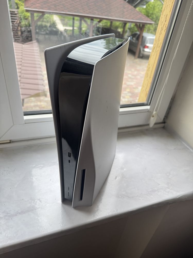 Sony Play station 5 , ps5