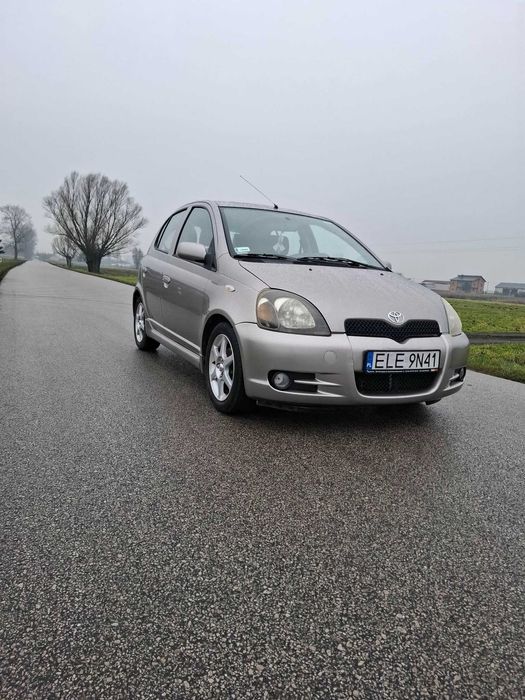 Toyota Yaris 1.5 TS 2001r