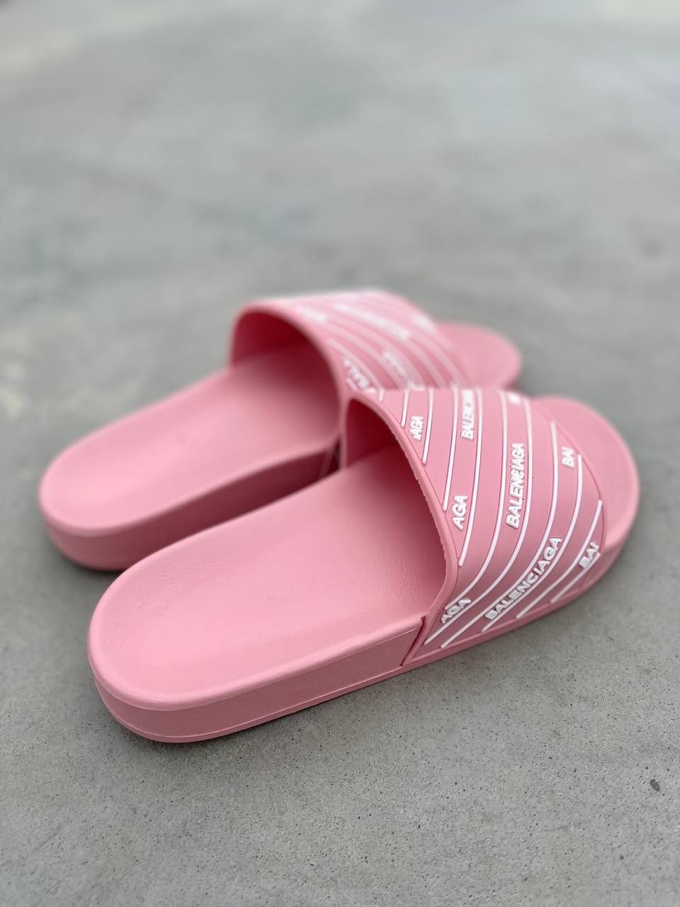 Жіночі шльопанці Balenciaga Slides Small Logo ‘Pink’