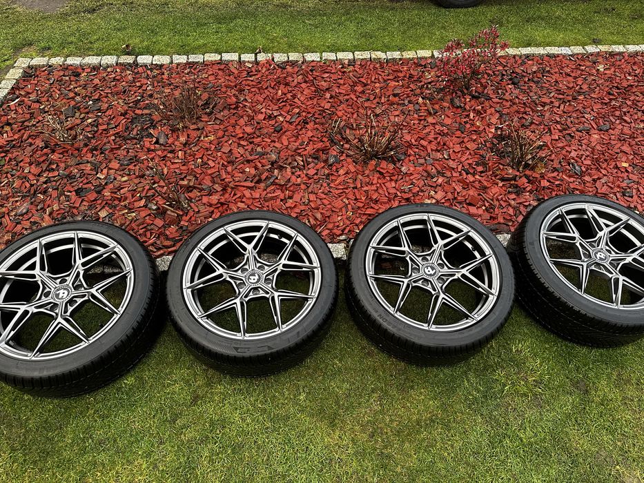 Felgi aluminiowe z oponami