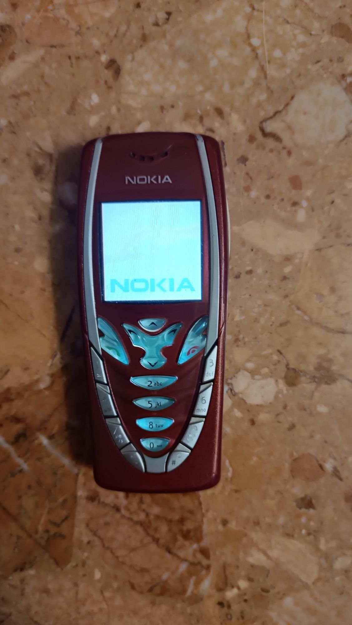 Телефон винтаж Nokia 7210