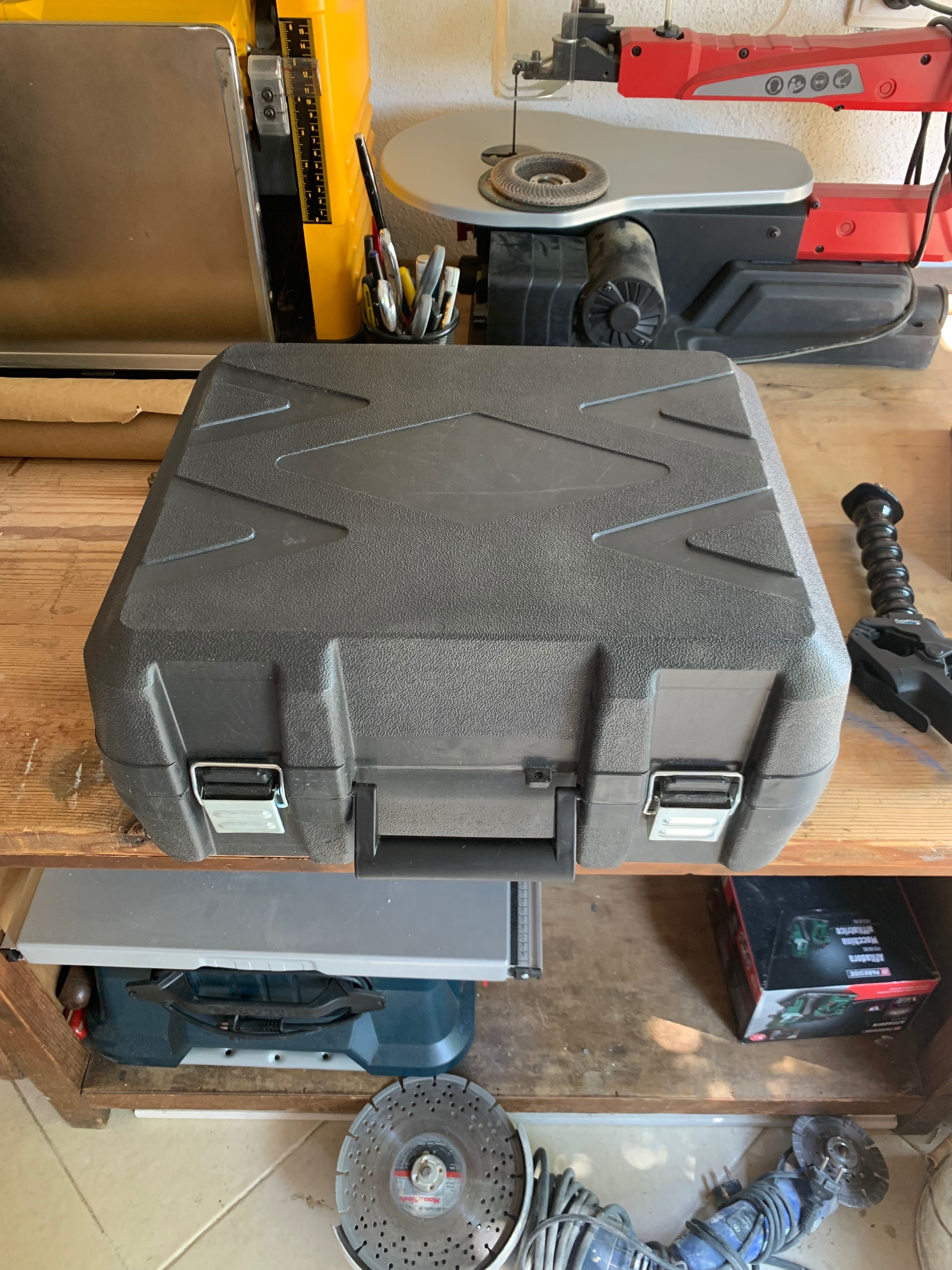 Tupia DEXTER 1300W