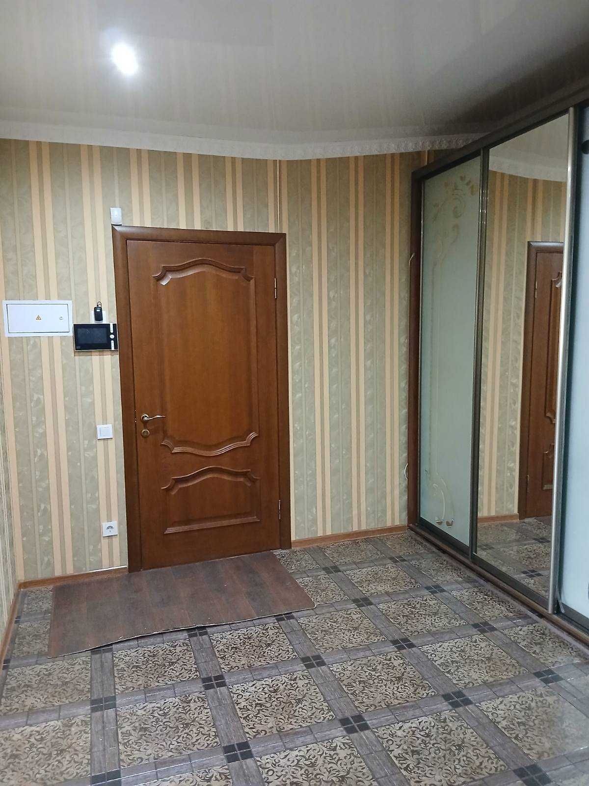 Дворівнева квартира продаж