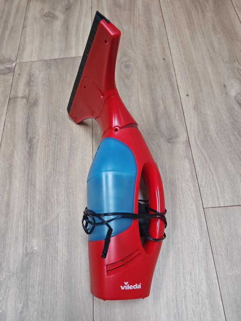 Vileda Myjka / odkurzacz do okien szyb WindoMatic 27 cm