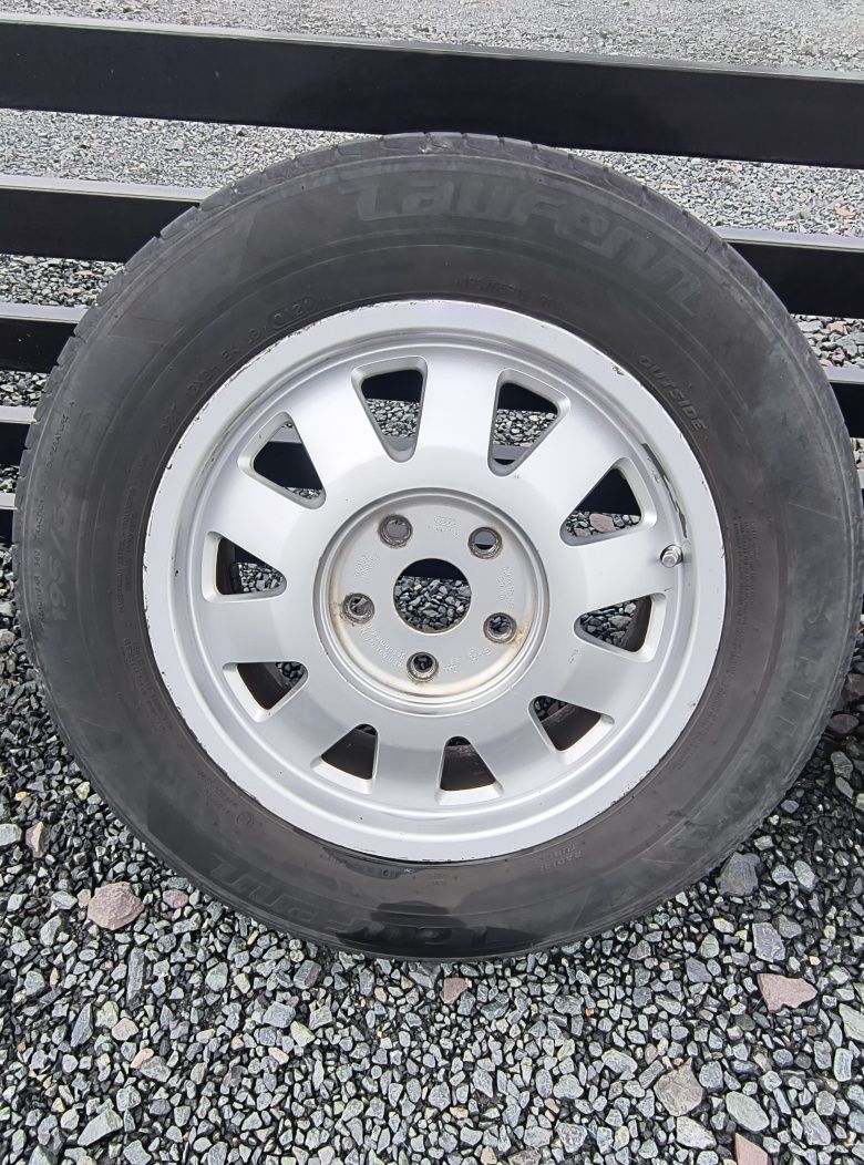 Sprzedam koła felgi aluminiowe 15 Audi oryginalne