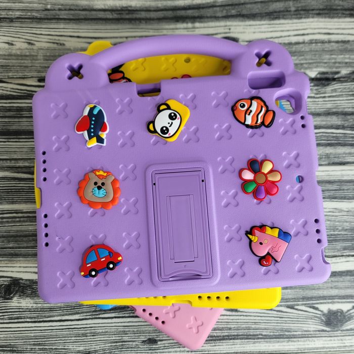 Детский чехол с игрушками Apple iPad 9.7, 10.2, 10.9 экран