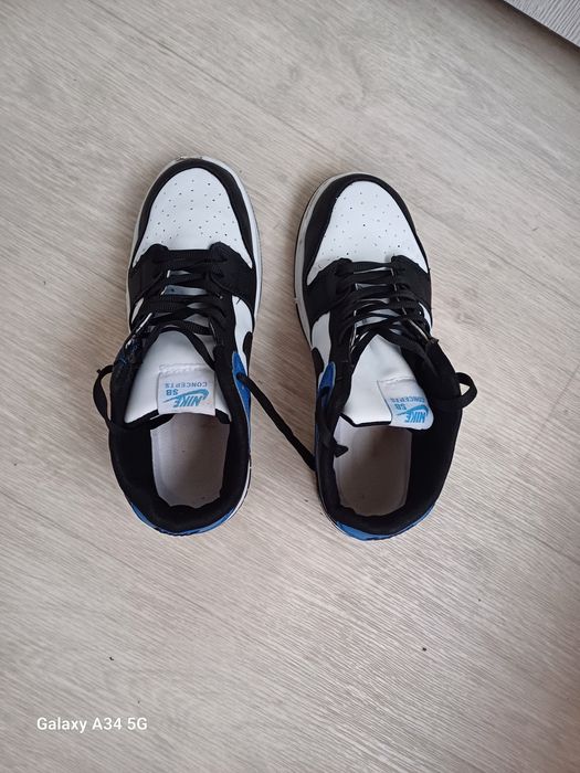 Кросівки Nike 37р.