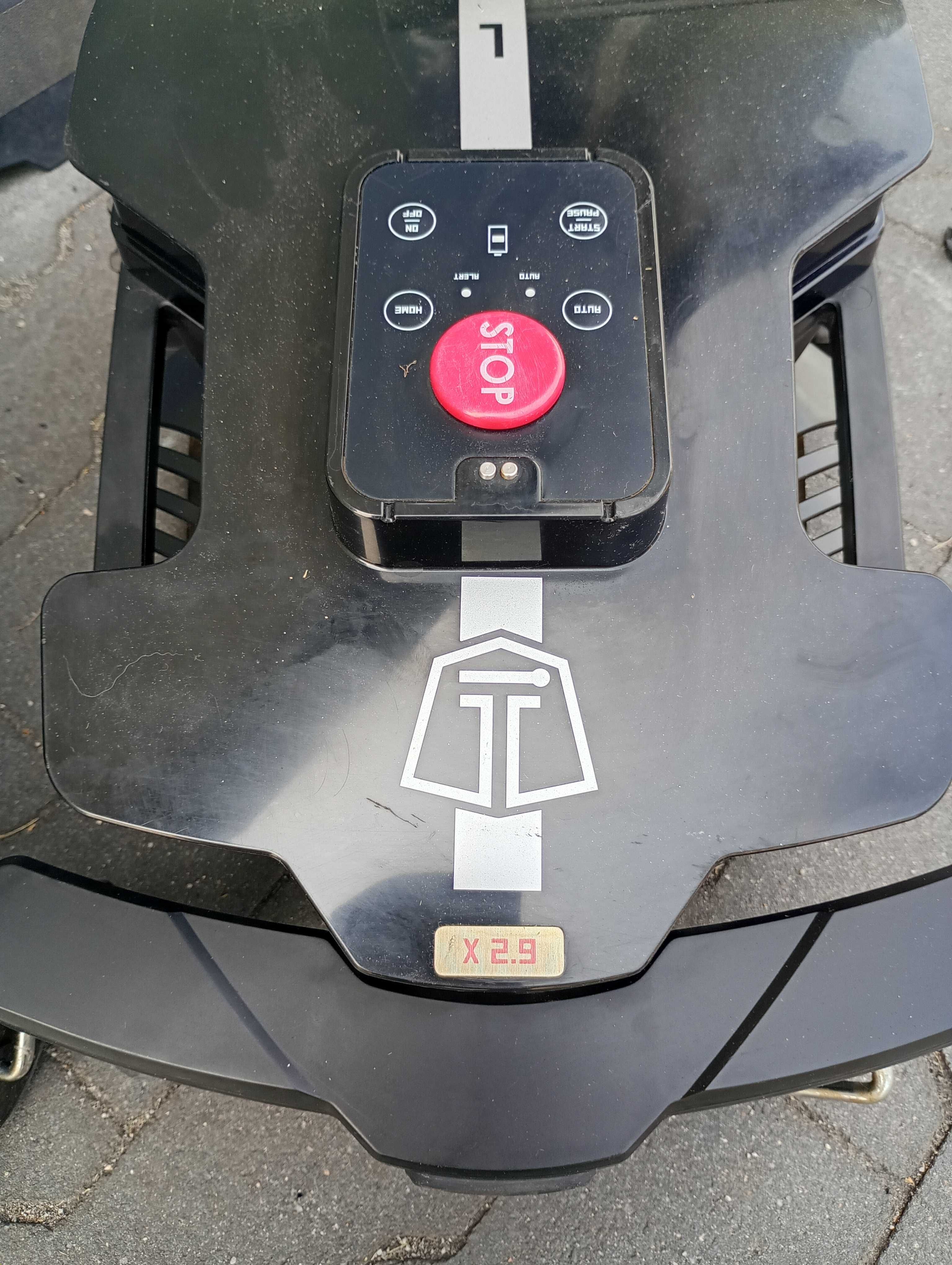 NEXTTECH L X2.9 robot koszący