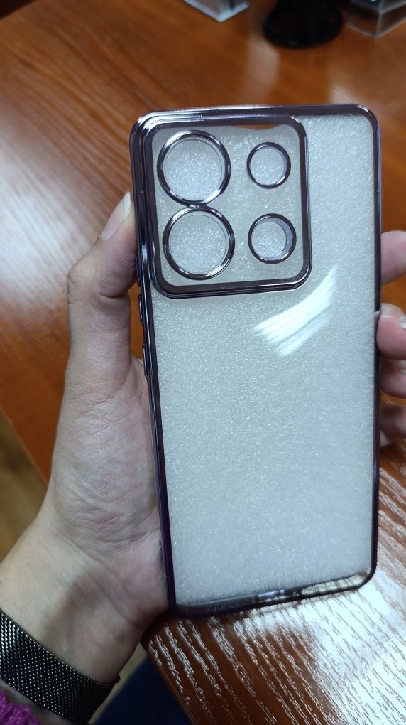 Продам чехол на Xiaomi Redmi note 13 pro 5g