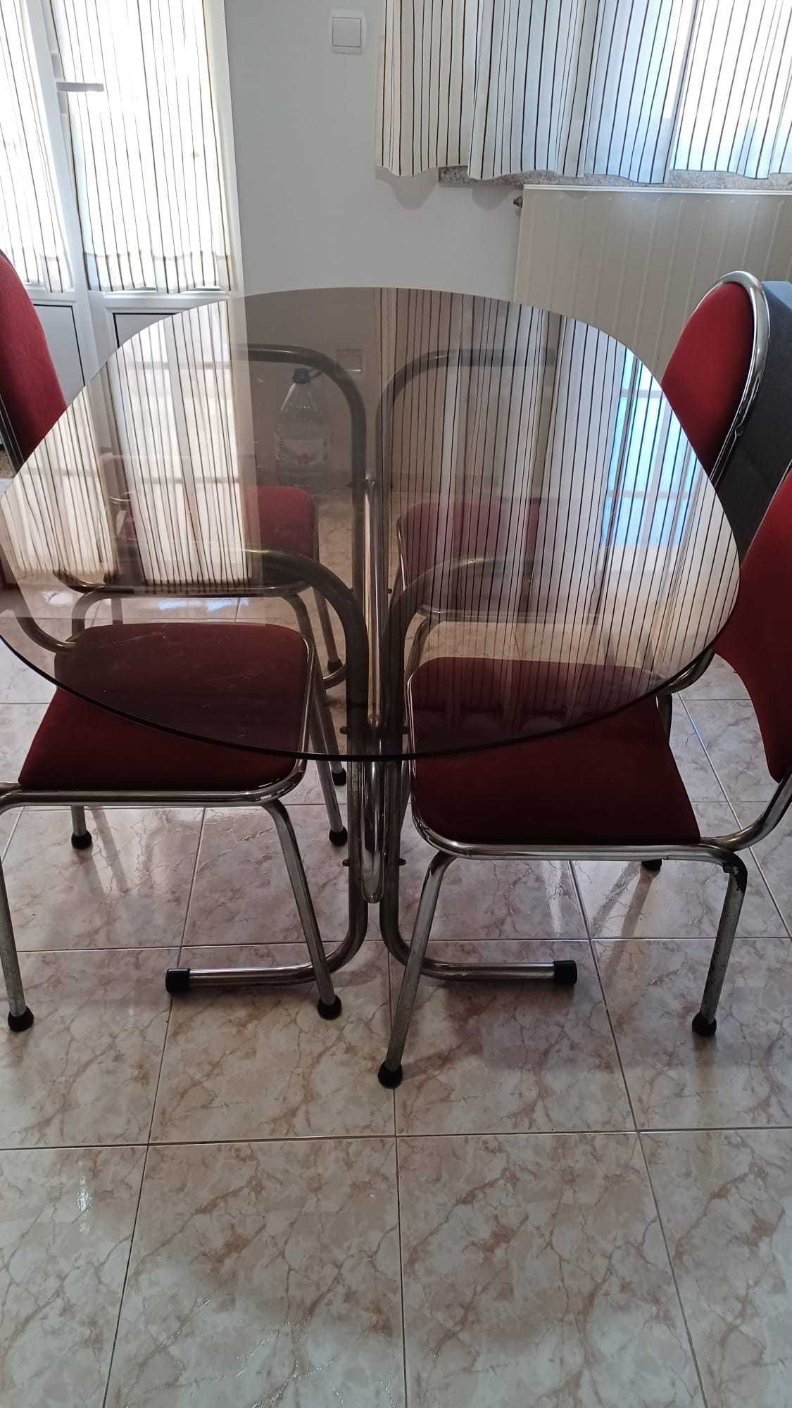6 Cadeiras em veludo e metal