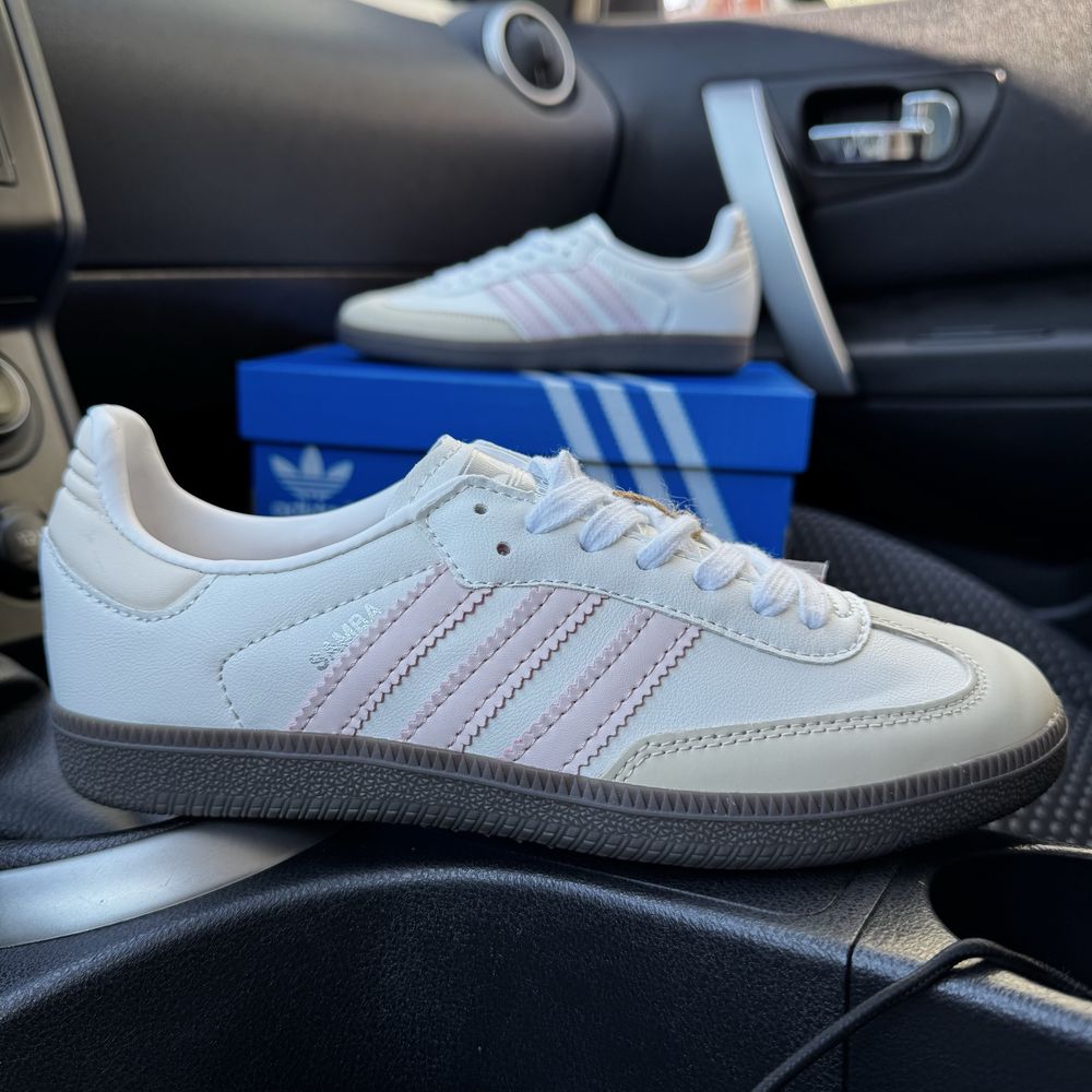 Жіночі кросівки адідас самба білі Adidas Samba white pink