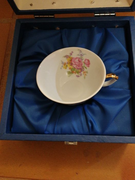 Chávena Limoges da marca V&A