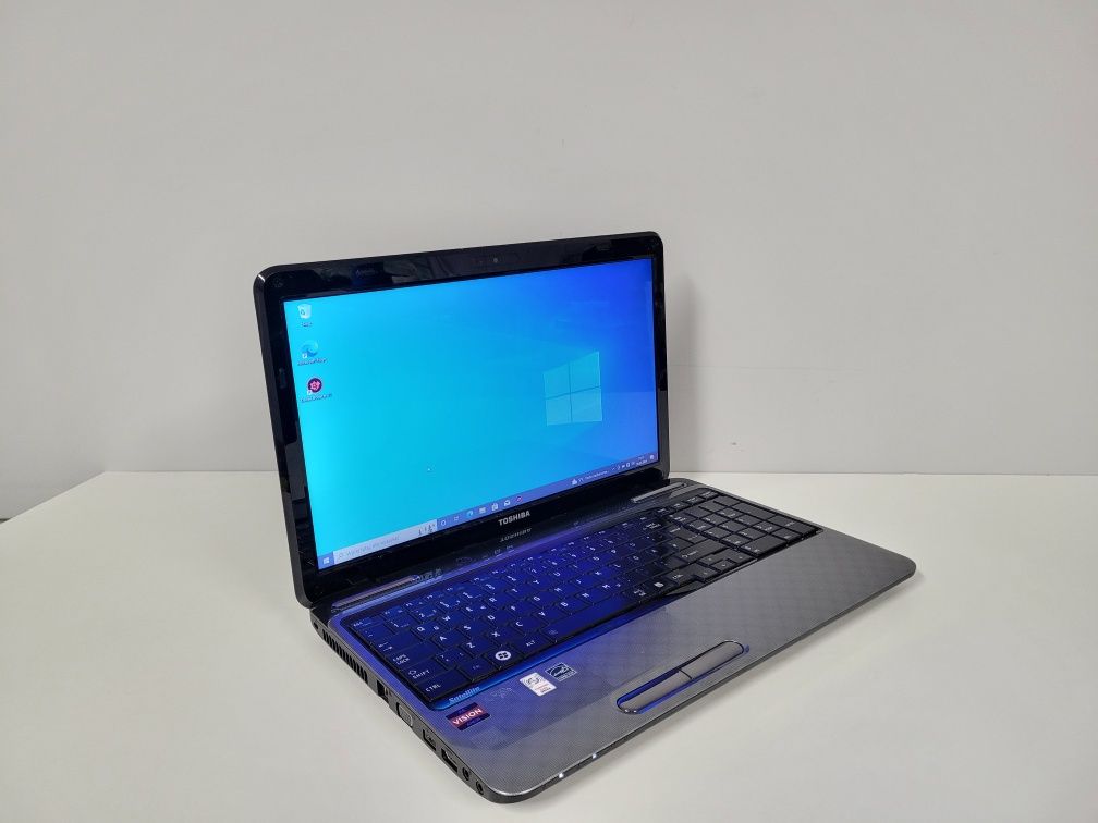 Laptop Toshiba - AMD A6/ 8gb ram/ dysk 500gb / AMD Radeon/ Ładny