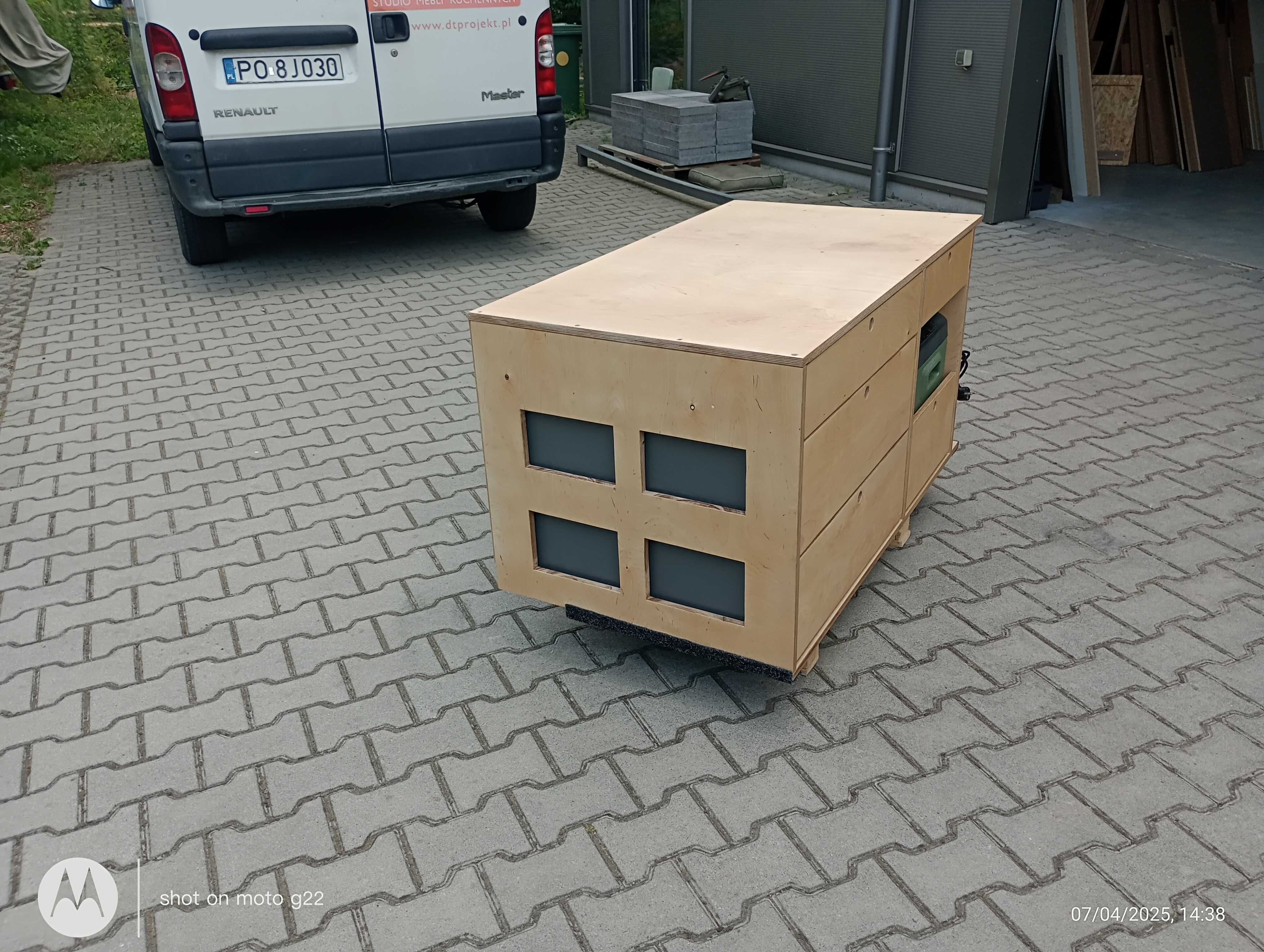 zabudowa do t5 t6  renaut trafik i podobne