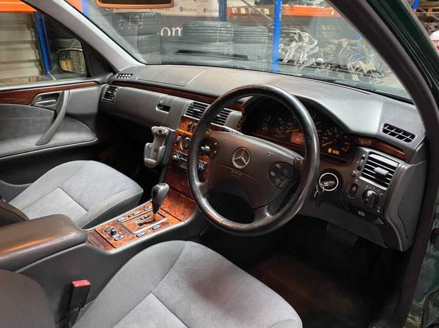 Бампер+капот+фара+туманка комплект Mercedes w211 210 202 208